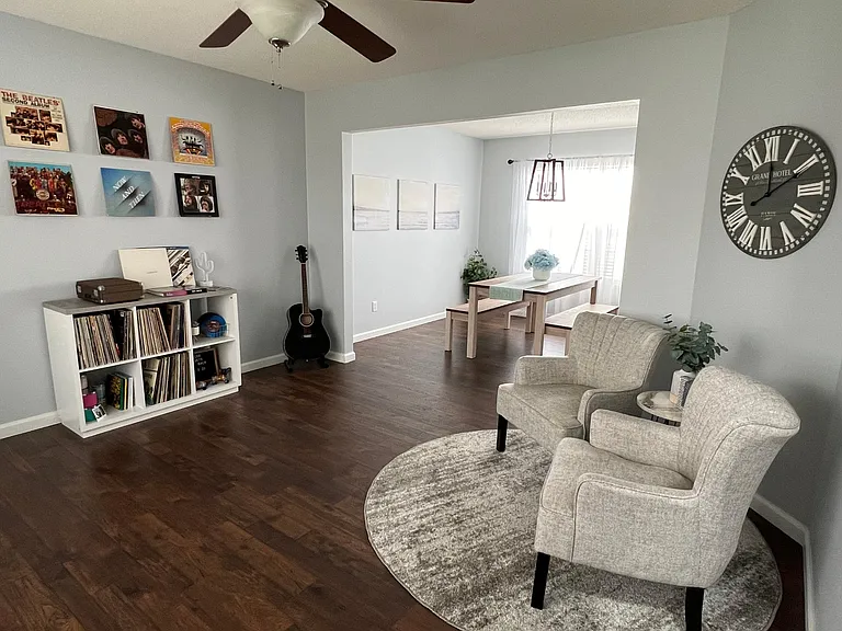 1191 Larkspur Dr — Photo 3