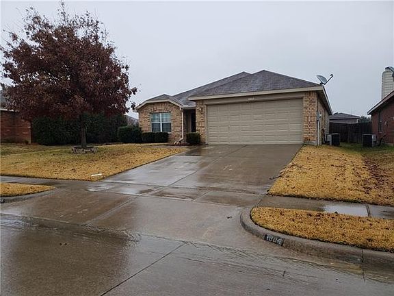 2nd image of 1004 Stockton Dr