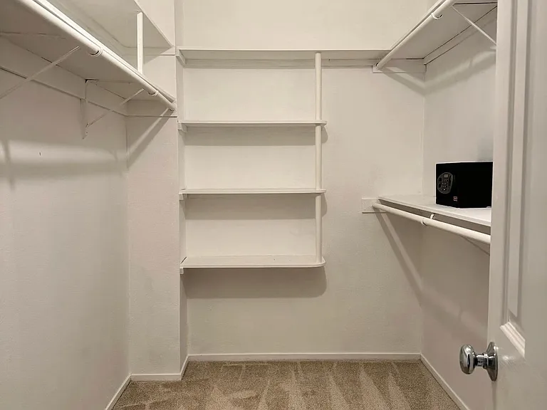20539 Cedarbrook Trl — Photo 4
