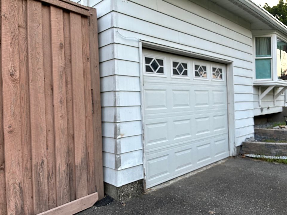 1st image of 37 College View Dr