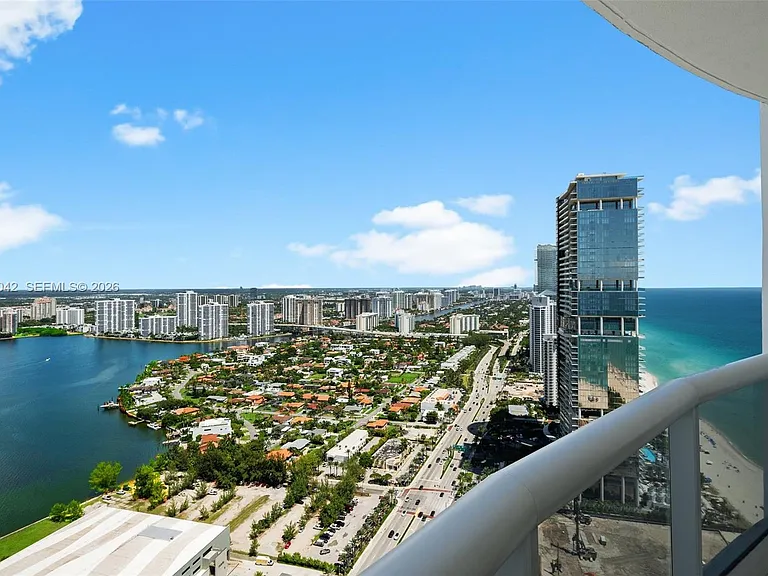 18201 Collins Ave #5201 — Photo 33