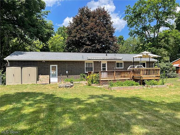 3rd image of 362 Eckwood Dr