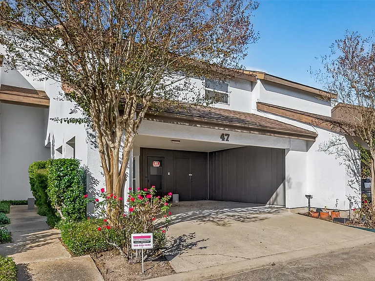 7655 S Braeswood Blvd #47 — Photo 4