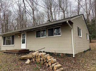 9134 Kinsman Rd, Novelty, OH 44072