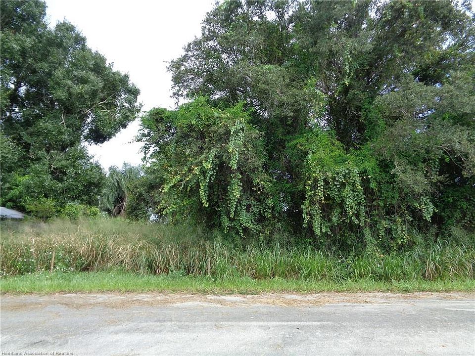 1st image of 511 Megan Dr