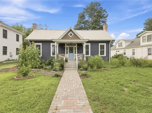 8390 Main St, Ivor, VA 23866