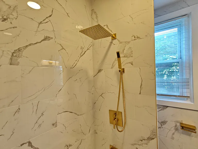 6142 Locust St #B — Photo 8