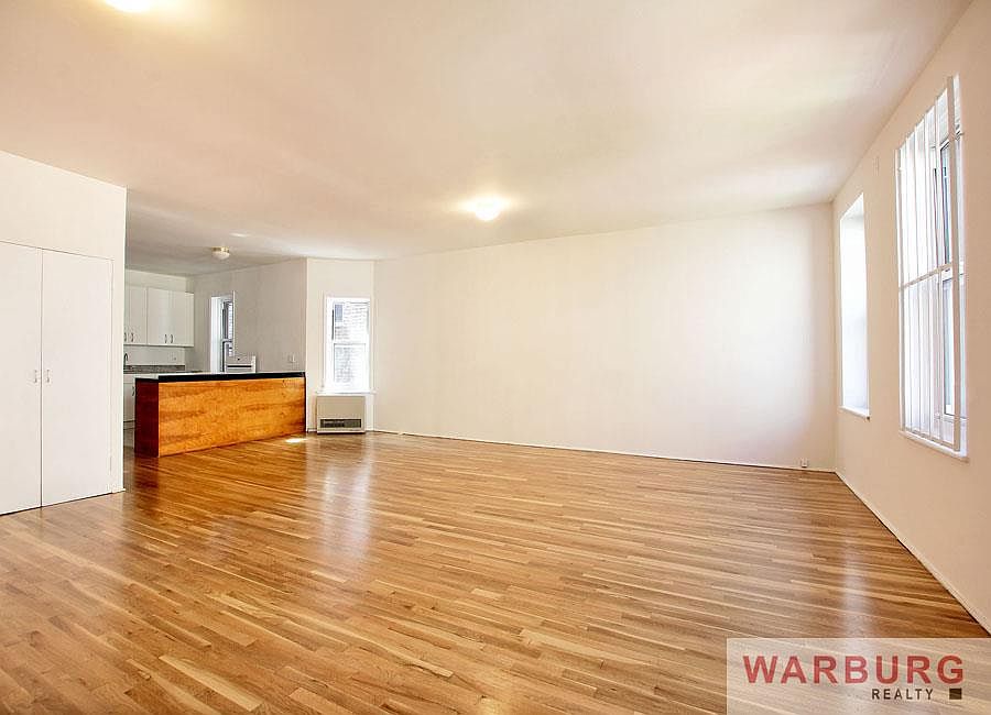2nd image of 110 Suffolk St APT 5A