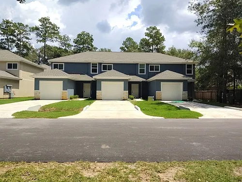 626 Magnolia Bnd Photo 1