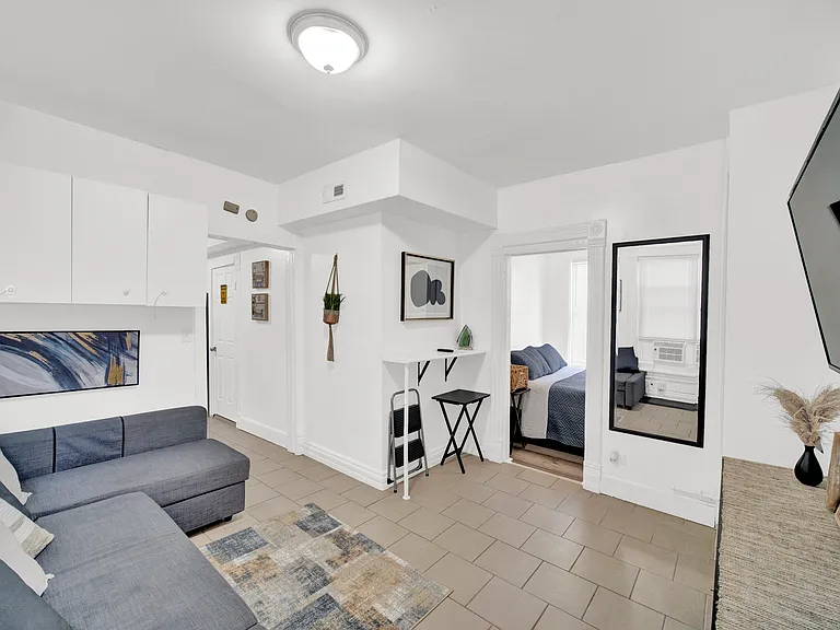 1721 N Kimball Ave #2R — Photo 5