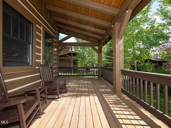 4th image of 220 Thompson Road