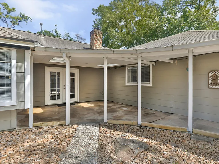 211 W North Hill Dr — Photo 33