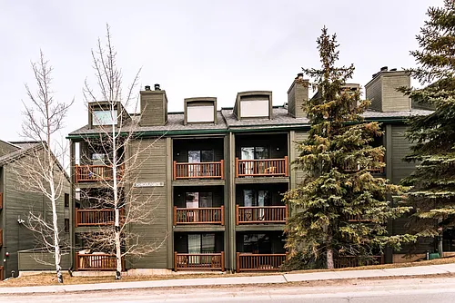 1487 Woodside Ave #206B Photo 1