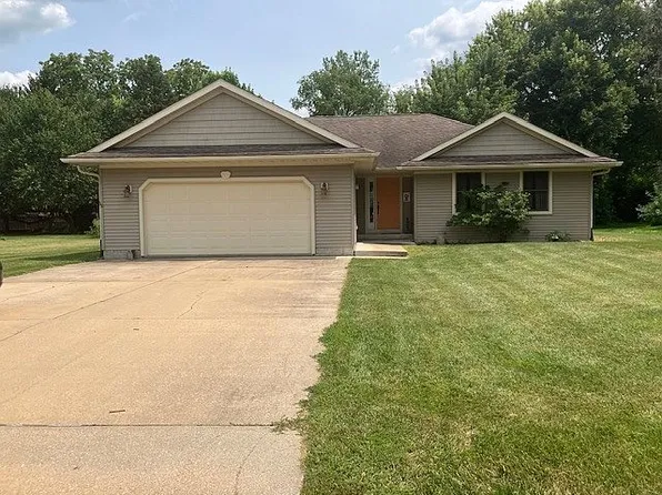 1329 2nd St S, Cordova, IL 61242