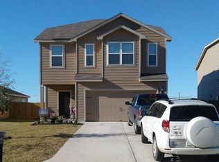 5811 Treasure Cove Rd, Cove, TX 77523