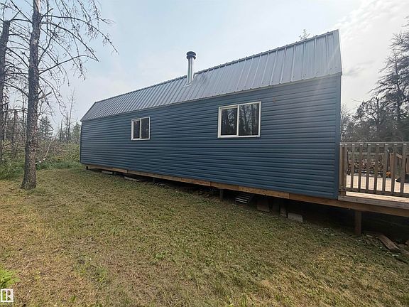 3rd image of 59043 Range Road 161