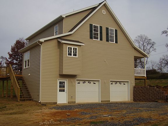 Garage side elevation
