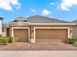 2032 Sloans Outlook Dr, Groveland, FL 34736