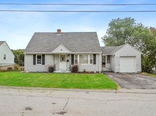 21 Lesley Ave, Auburn, MA 01501