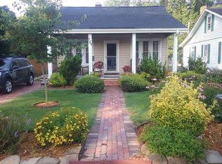 221 Locust Ave, Hampton, VA 23661