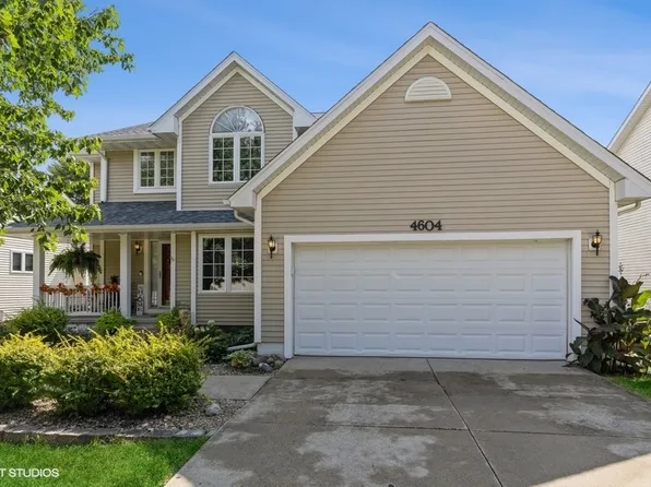 4604 Waterford Dr, West Des Moines, IA 50265