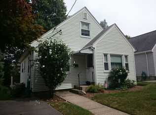 795 Lagrange St, West Roxbury, MA 02132