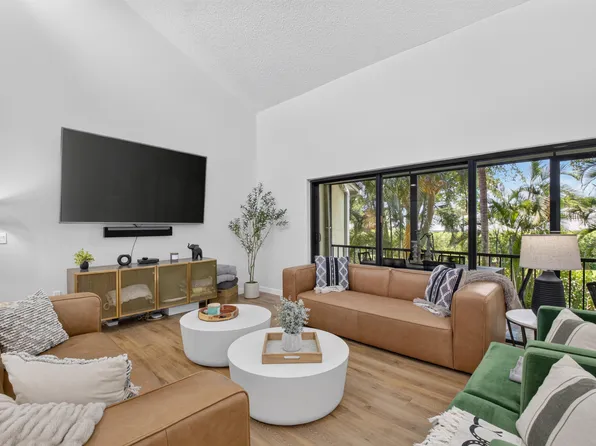 6760 Willow Wood Drive #1206, Boca Raton, FL 33434