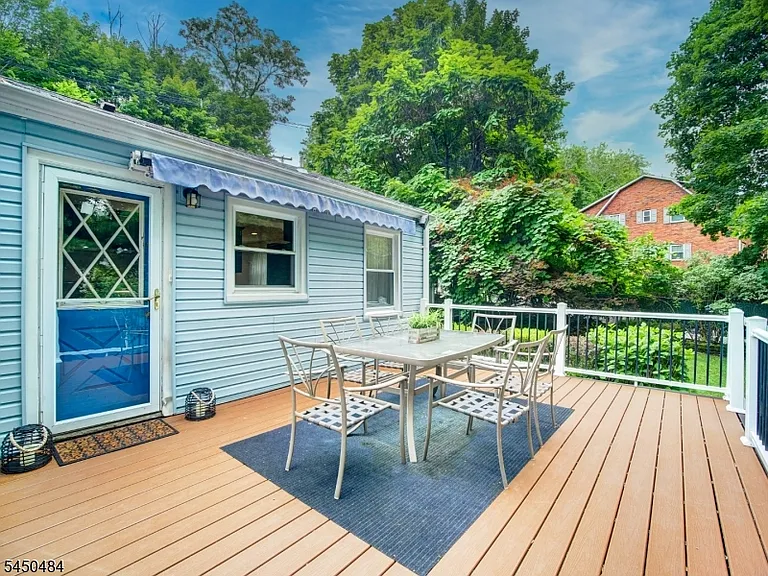 111 Boonton Ave — Photo 24