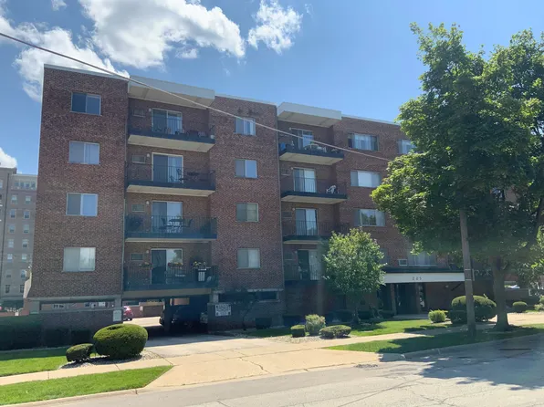 205 W Miner St, Arlington Heights, IL