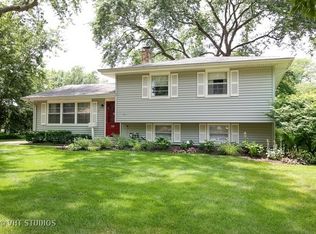 310 Hemlock Ln, Naperville, IL