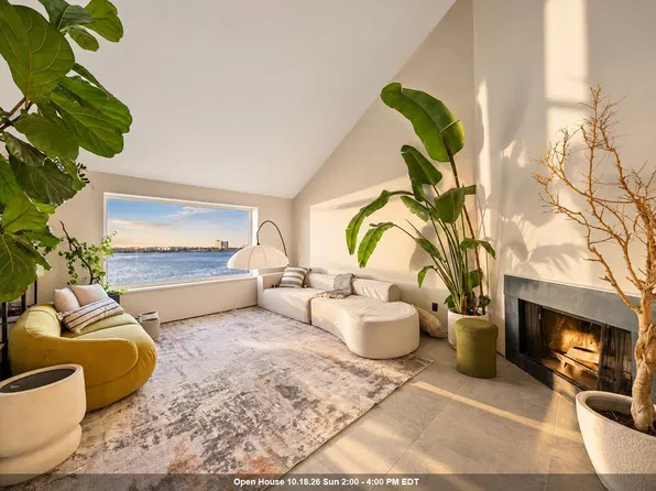 126 Sandpiper Key image 1 of 42