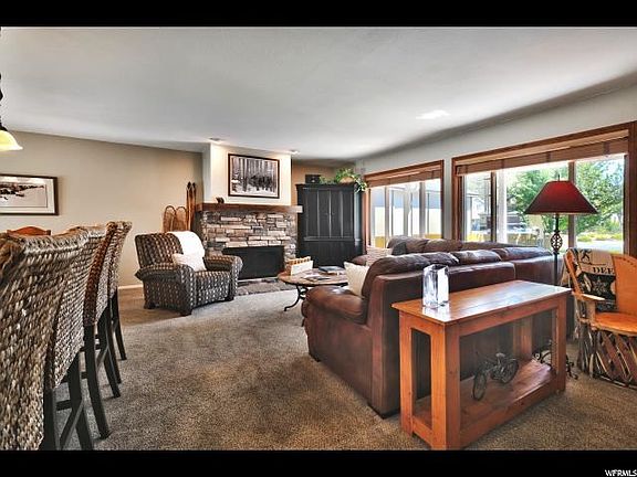 5th image of 2313 Comstock Dr
