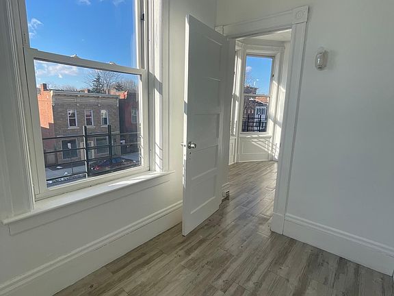 2nd image of 376 4th St Floor 1