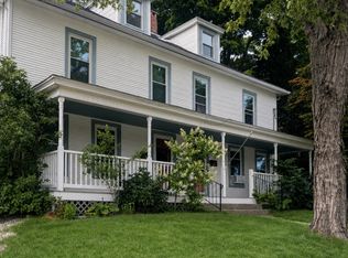 29 King St, Putnam, CT 06260
