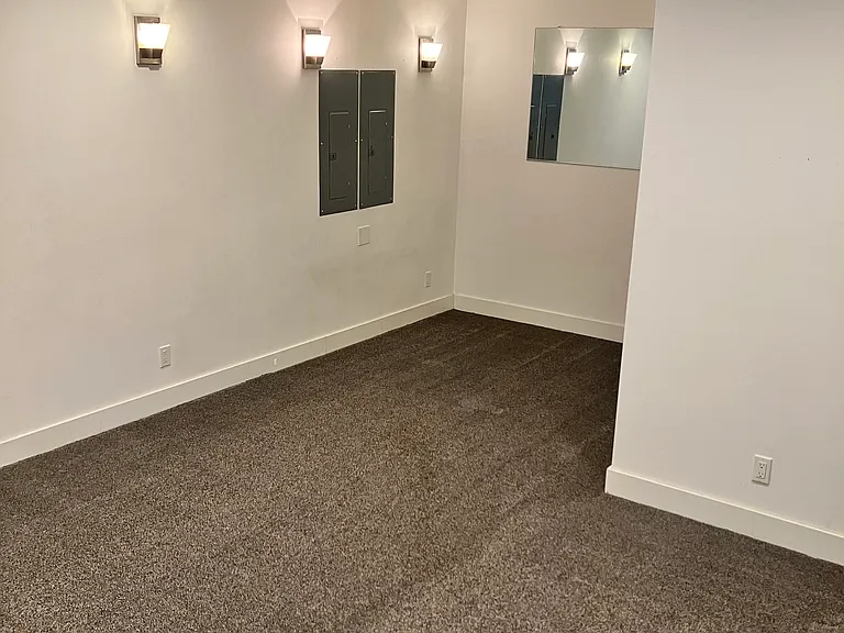 Movie room (4th bedroom?)