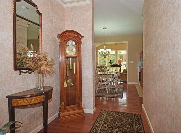 2nd image of 160 Turners Pond Dr