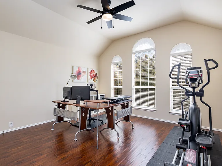 2213 Cimmaron Dr — Photo 11