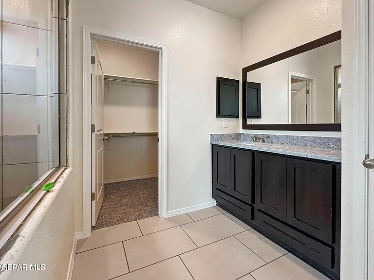 15216 Hunch Ct — Photo 30
