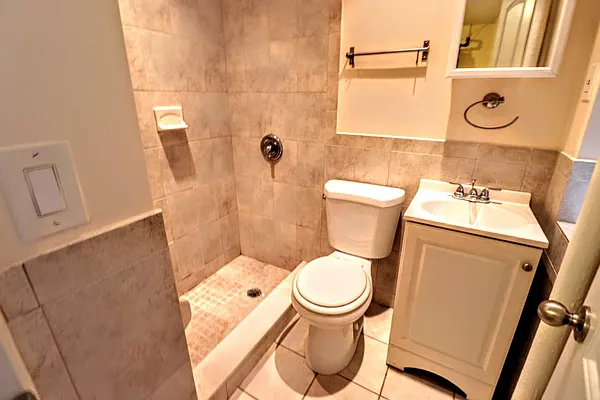 Rented by Abba Realty Associates INC | media 15