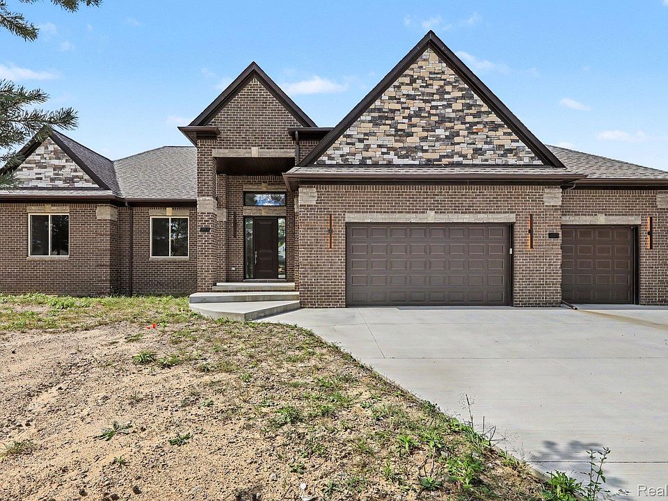 1st image of 68503 Lake Angela Pointe