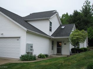 571 Hilltop Ter, Tallmadge, OH