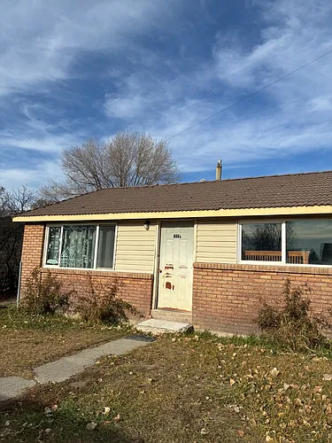 202 W Lorene Ln #A-B Photo 1