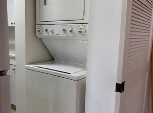 1505 Alexander St APT 906, Honolulu, HI 96822