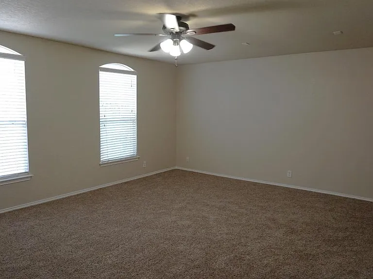 26610 Sparrow Rdg — Photo 23