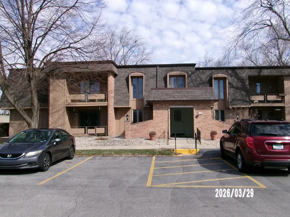 405 Old Stone Rd Unit E-2, Munster, IN 46321