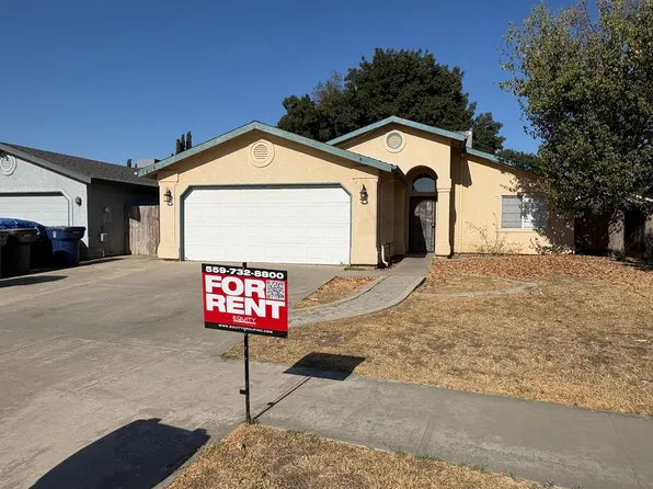 1905 S Grapewood St, Tulare, CA 93274