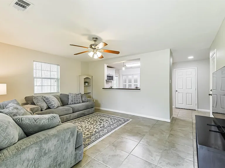 1799 League Line Rd #6 — Photo 5