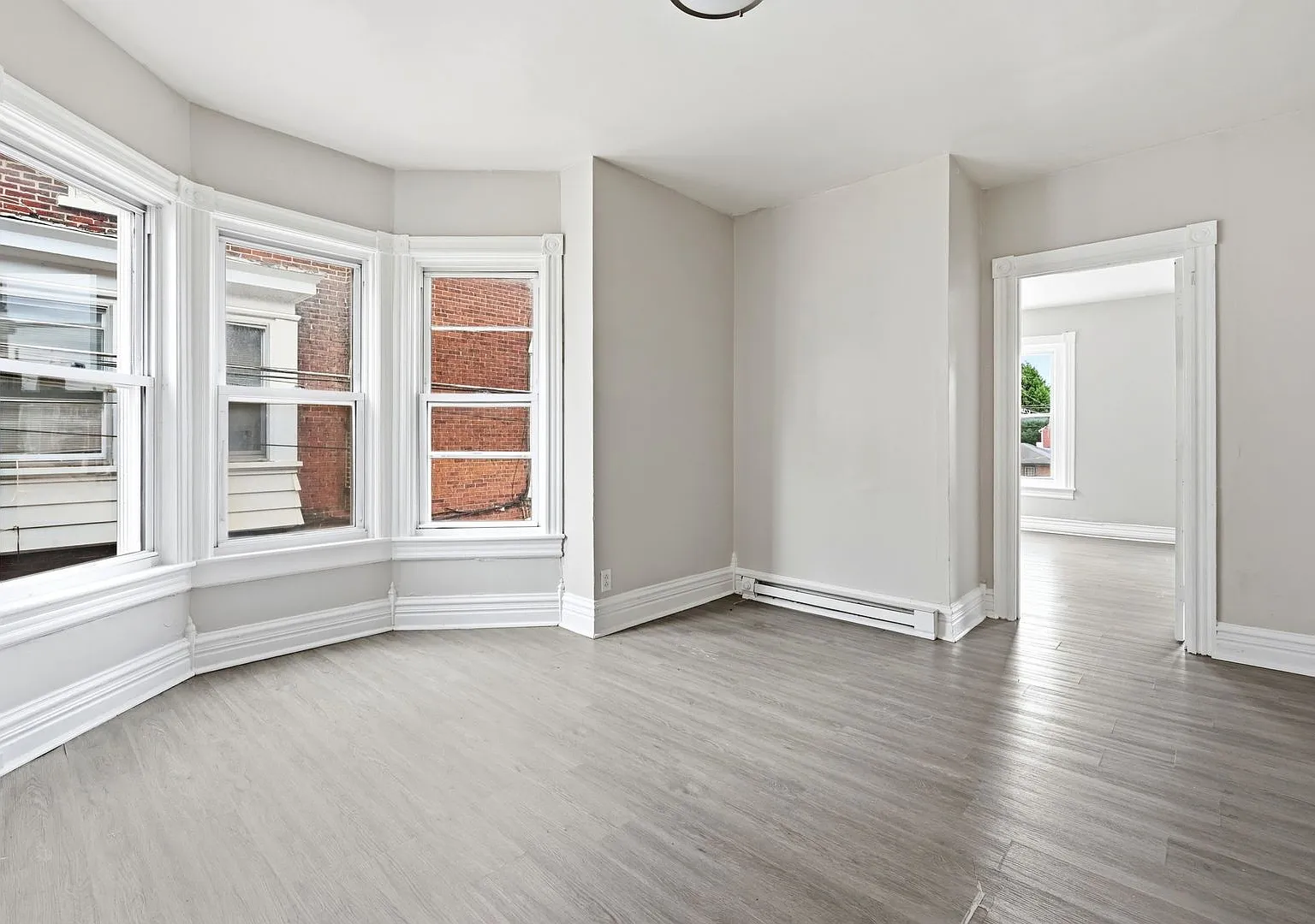 917 Tilghman Street — Photo 2