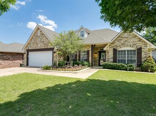 8516 E 82nd St, Tulsa, OK 74133