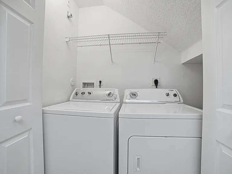 765 SW 107th Ave #2303 — Photo 6